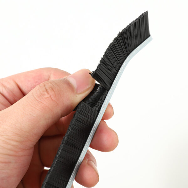 Gap Cleaning Brush - Image 2